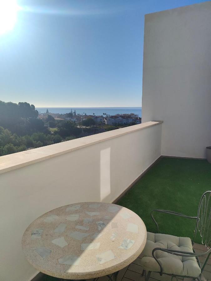 トレ・デ・ベナガルボンAtico Con Piscina, Golf, Vistas Al Marアパートメント エクステリア 写真